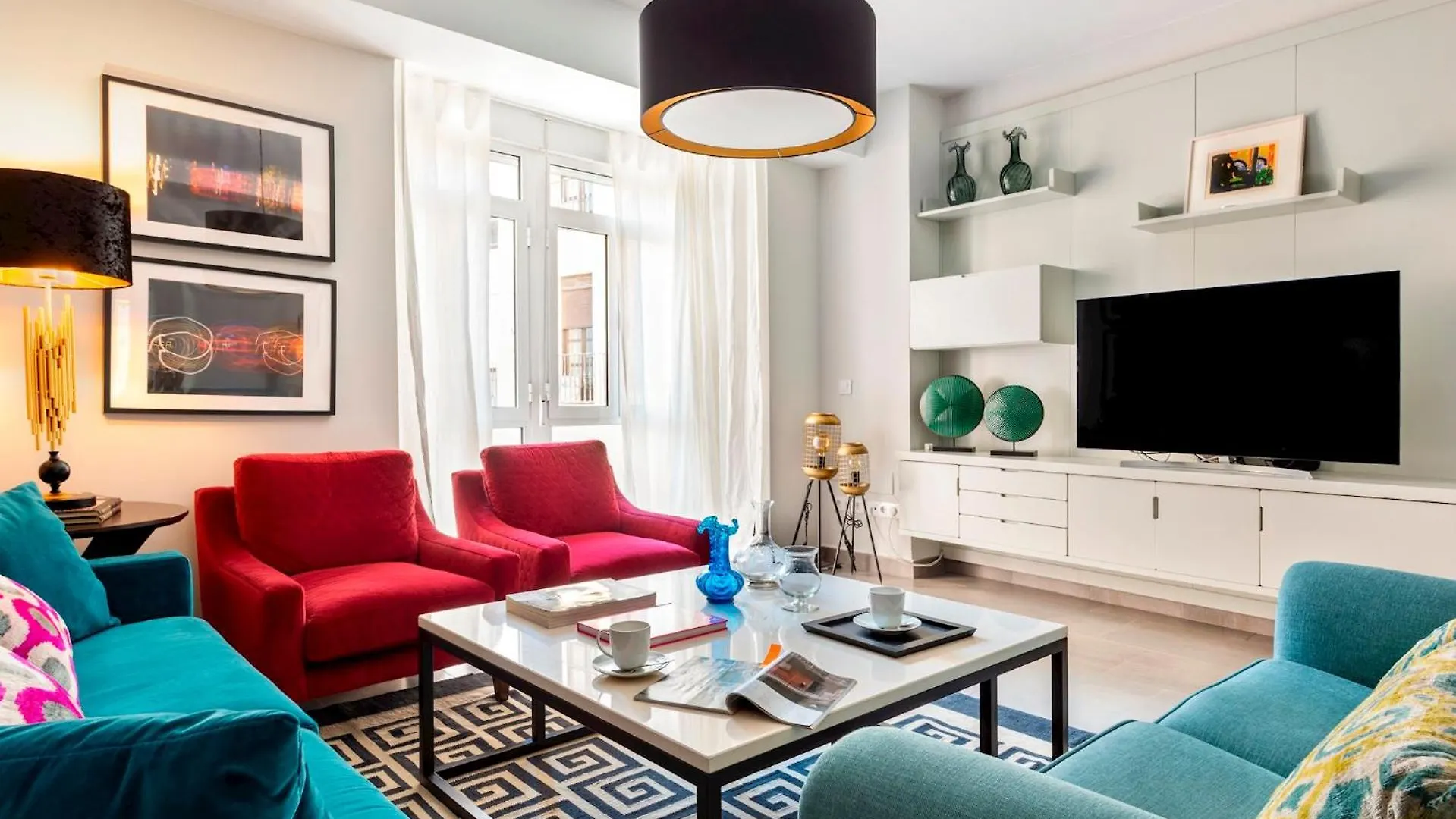 Genteel Home Albareda セビリア スペイン